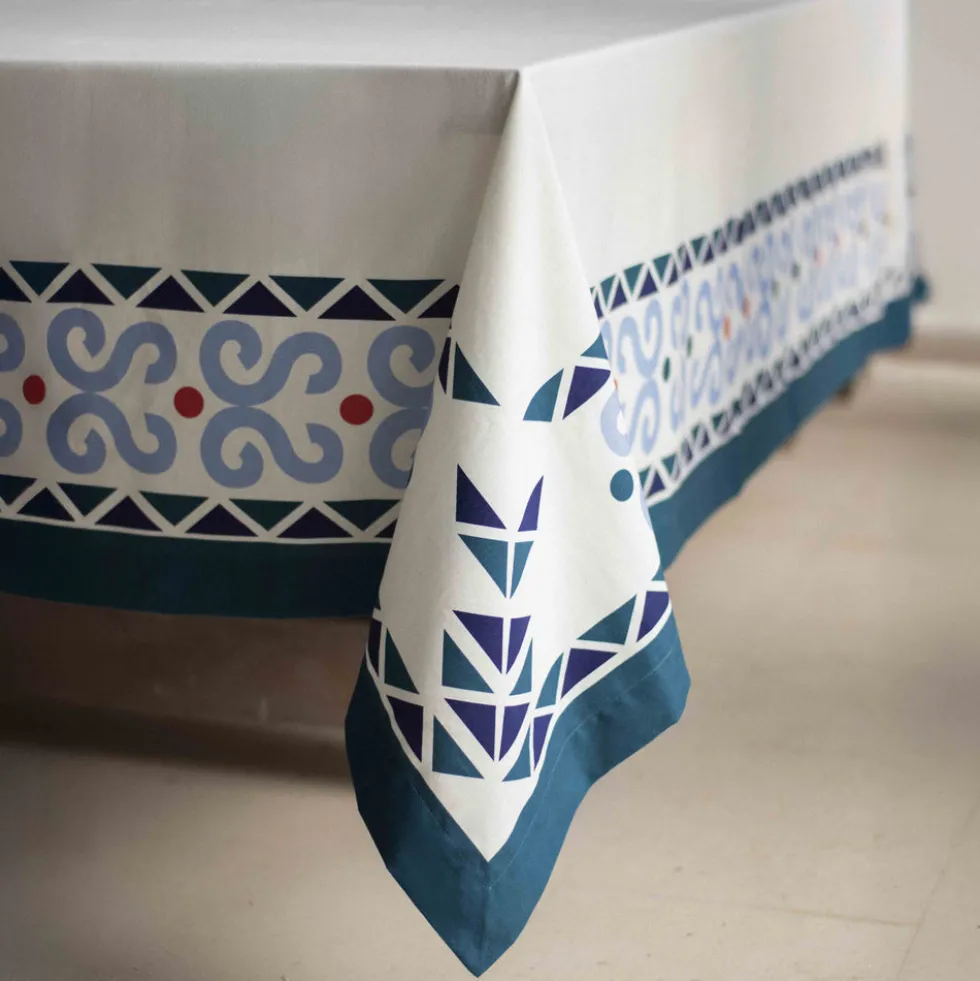 Mantel S Triangular